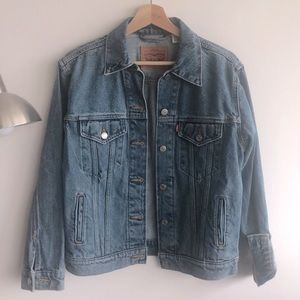 Levis Boyfriend Denim Jacket